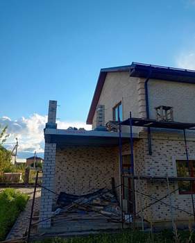 Дом 200м², 2-этажный, участок 10 сот.  