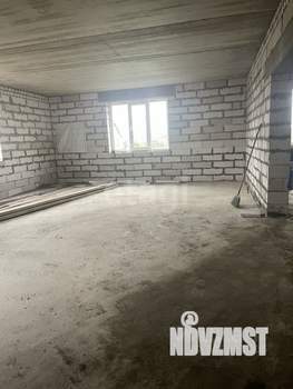 Дом 280м², 2-этажный, участок 8 сот.  