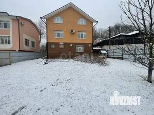 Дом 284м², 2-этажный, участок 6 сот.  