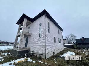 Дом 176м², 2-этажный, участок 8 сот.  