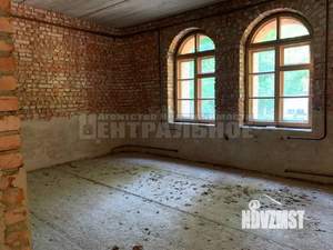 Коттедж 780м², 3-этажный, участок 11 сот.  
