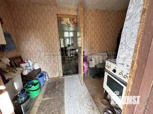 Дом 40м&sup2;, 2-этажный, участок 12 сот.  