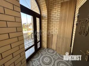 Дом 450м², 3-этажный, участок 8 сот.  