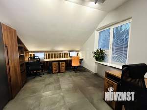 Дом 247м², 2-этажный, участок 10 сот.  