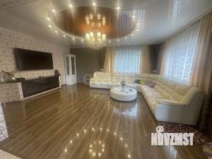Дом 335м², 2-этажный, участок 17 сот.  