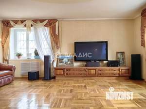 Дом 410м², 2-этажный, участок 10 сот.  