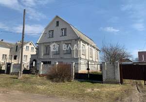 Дом 353м², 2-этажный, участок 10 сот.  