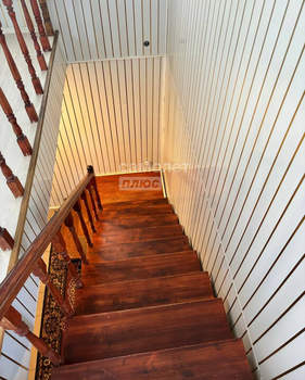 Дом 190м², 2-этажный, участок 10 сот.  