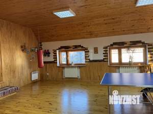 Дом 310м², 3-этажный, участок 8 сот.  