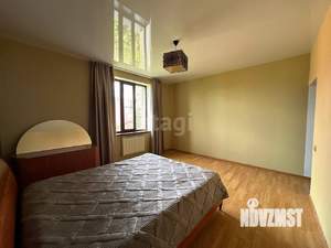 Дом 320м², 2-этажный, участок 13 сот.  