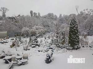 Дом 292м², 3-этажный, участок 10 сот.  