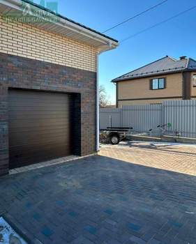 Дом 287м&sup2;, 2-этажный, участок 8 сот.  