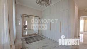 Дом 211м², 2-этажный, участок 15 сот.  