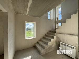 Дом 176м², 2-этажный, участок 8 сот.  