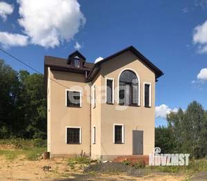 Дом 360м², 3-этажный, участок 14 сот.  