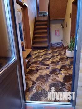 Коттедж 294м², 3-этажный, участок 18 сот.  