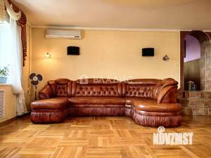 Дом 410м², 2-этажный, участок 10 сот.  