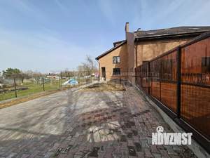 Таунхаус 200м², 3-этажный, участок 6 сот.  