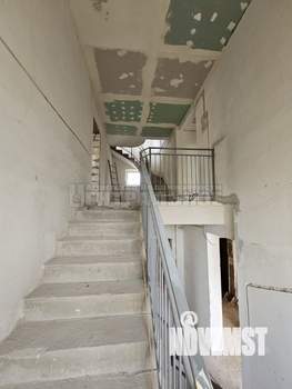 Дом 600м², 3-этажный, участок 12 сот.  