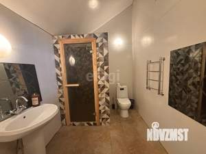 Дом 180м², 2-этажный, участок 7 сот.  