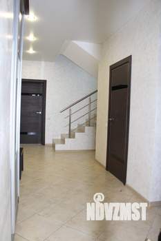 Коттедж 177м&sup2;, 2-этажный, участок 15 сот.  