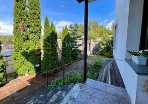 Дом 364м², 2-этажный, участок 17 сот.  