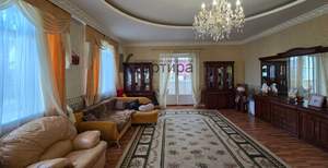 Дом 480м², 3-этажный, участок 5 сот.  