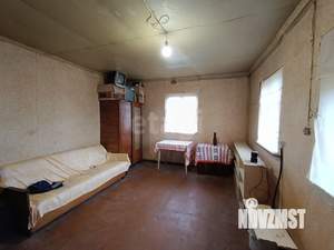 Дом 30м², 2-этажный, участок 6 сот.  