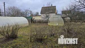 Дом 16м², 2-этажный, участок 8 сот.  