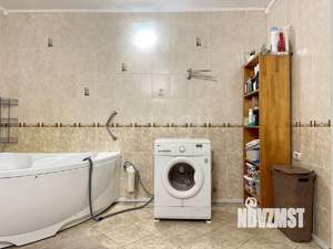 Дом 310м², 3-этажный, участок 8 сот.  