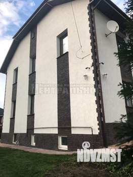 Коттедж 300м², 2-этажный, участок 8 сот.  