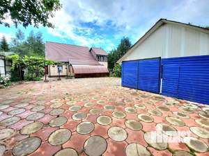Дом 240м², 2-этажный, участок 10 сот.  