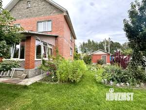 Дом 277м², 2-этажный, участок 8 сот.  