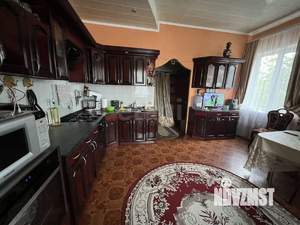 Дом 215м², 2-этажный, участок 7 сот.  