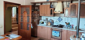 Дом 230м², 2-этажный, участок 12 сот.  