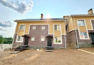 Дом 240м&sup2;, 4-этажный, участок 5 сот.  