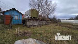 Дом 16м², 2-этажный, участок 8 сот.  