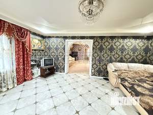 Дом 189м&sup2;, 2-этажный, участок 10 сот.  