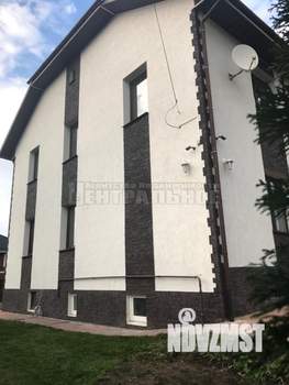 Коттедж 300м², 2-этажный, участок 8 сот.  