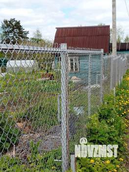 Дом 10м², 1-этажный, участок 6 сот.  