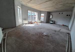 Дом 290м², 3-этажный, участок 5 сот.  
