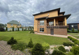 Дом 449м², 3-этажный, участок 30 сот.  