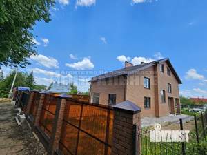 Таунхаус 200м², 3-этажный, участок 6 сот.  