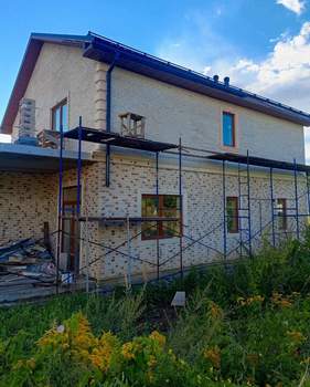 Дом 200м², 2-этажный, участок 10 сот.  