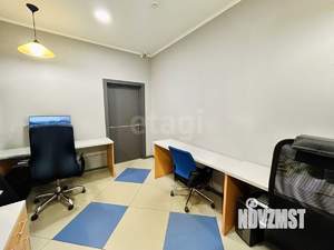 Дом 247м², 2-этажный, участок 10 сот.  