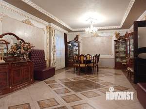 Дом 243м², 2-этажный, участок 7 сот.  