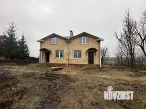 Дом 108м&sup2;, 2-этажный, участок 10 сот.  