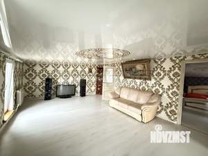 Дом 189м&sup2;, 2-этажный, участок 10 сот.  