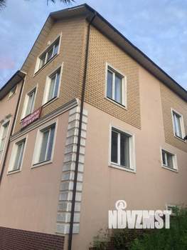 Таунхаус 329м², 3-этажный, участок 3 сот.  