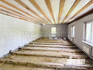 Дом 220м², 2-этажный, участок 13 сот.  